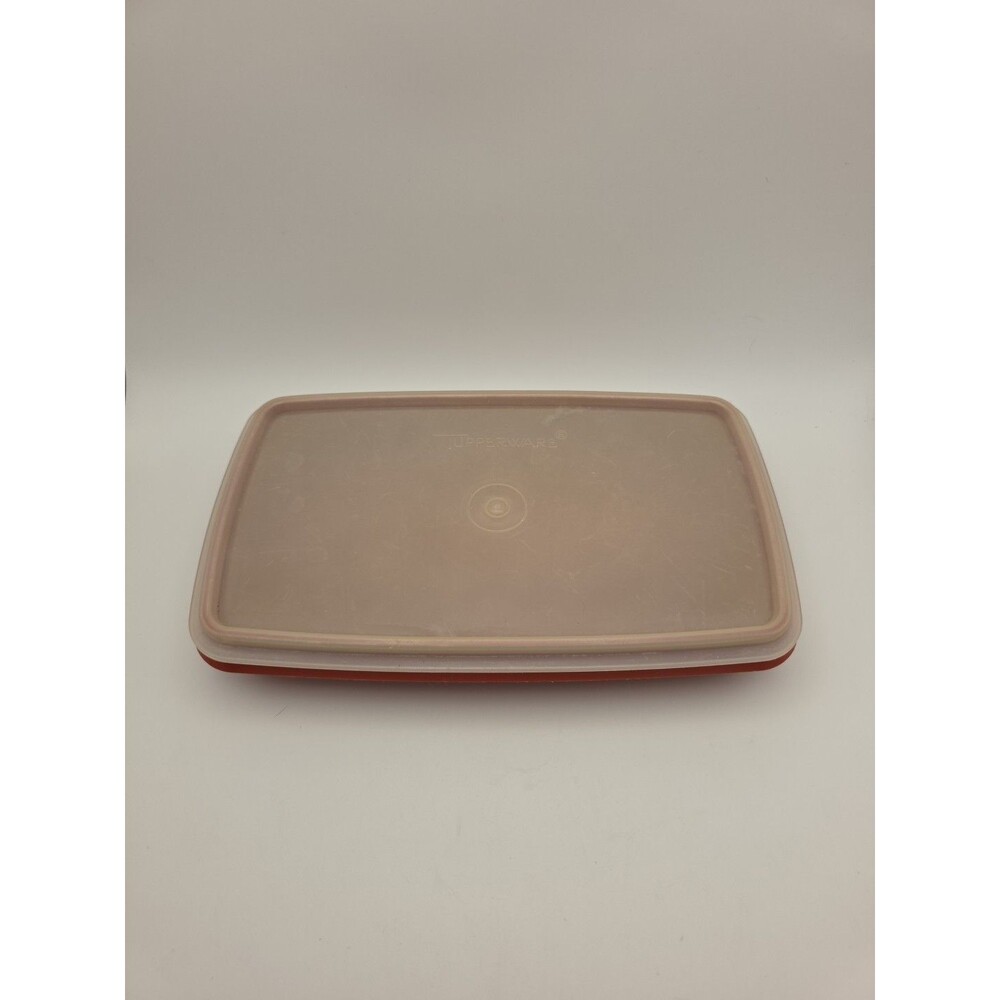 1Vintage Tupperware Paprika Red Deli Keeper #816-17 & Lid #817-18 Look At Photo